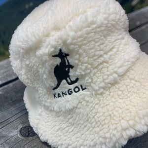 Kangol Kids Fleece Bucket Hat in Cream